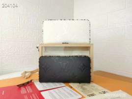 Picture of Louis Vuitton Wallets _SKUfw236874831fw